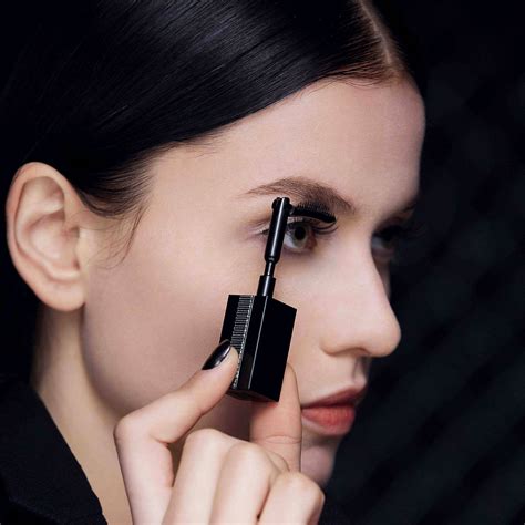 mascara givenchy noir interdit avis|l'interdit mascara.